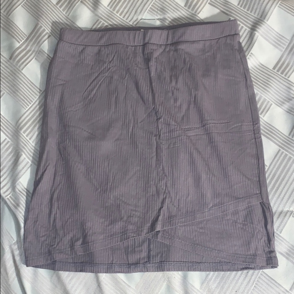 HOLLISTER gray mini pencil skirt✏️